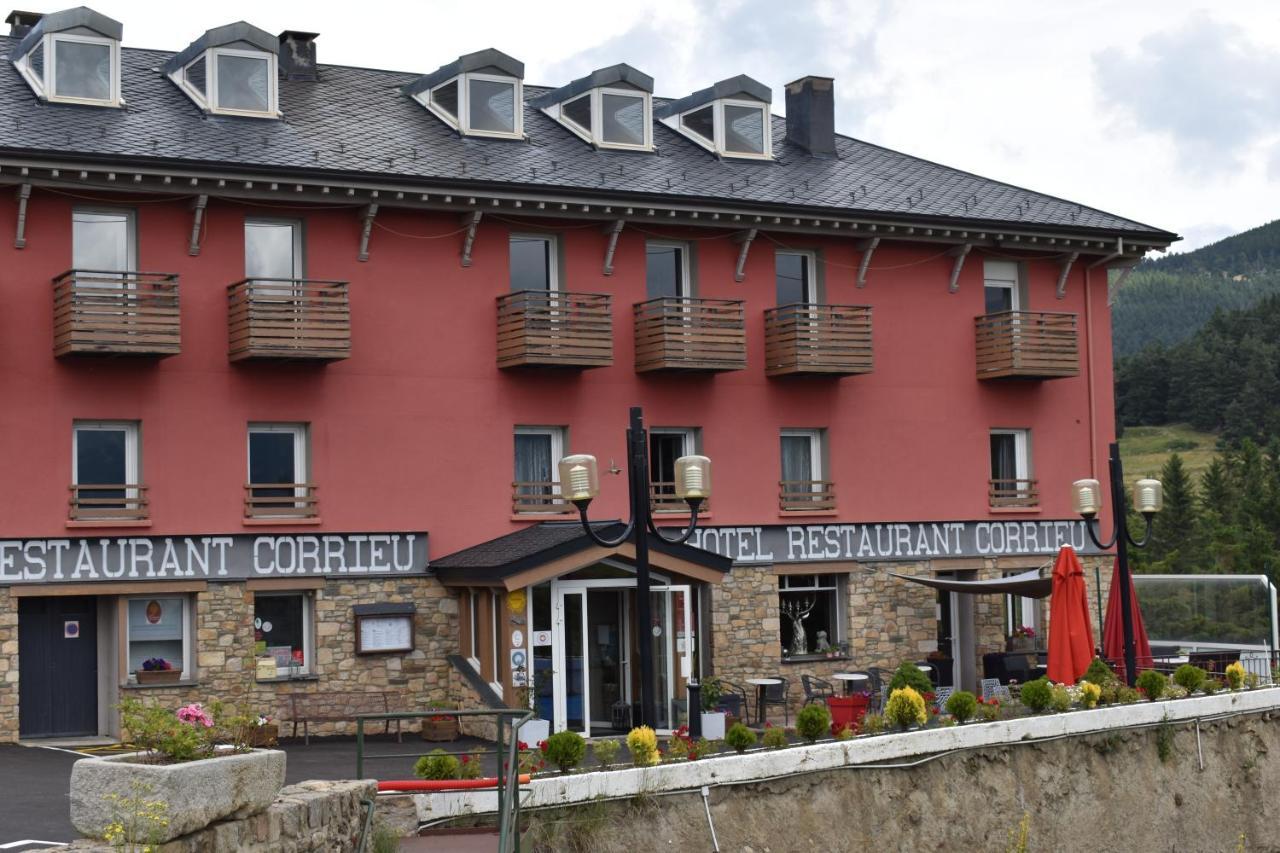 Hotel Corrieu La Llagonne Zewnętrze zdjęcie