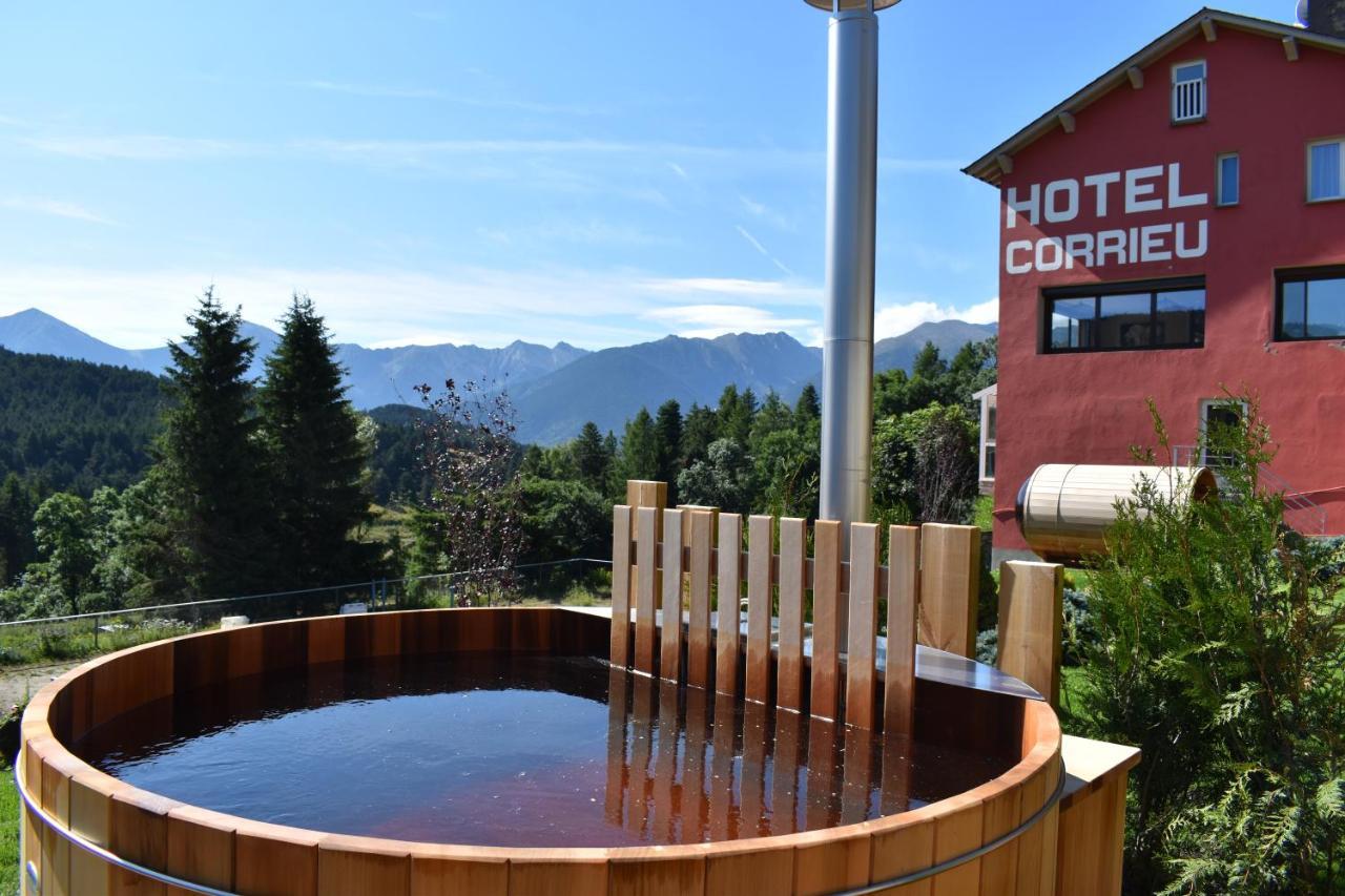 Hotel Corrieu La Llagonne Zewnętrze zdjęcie