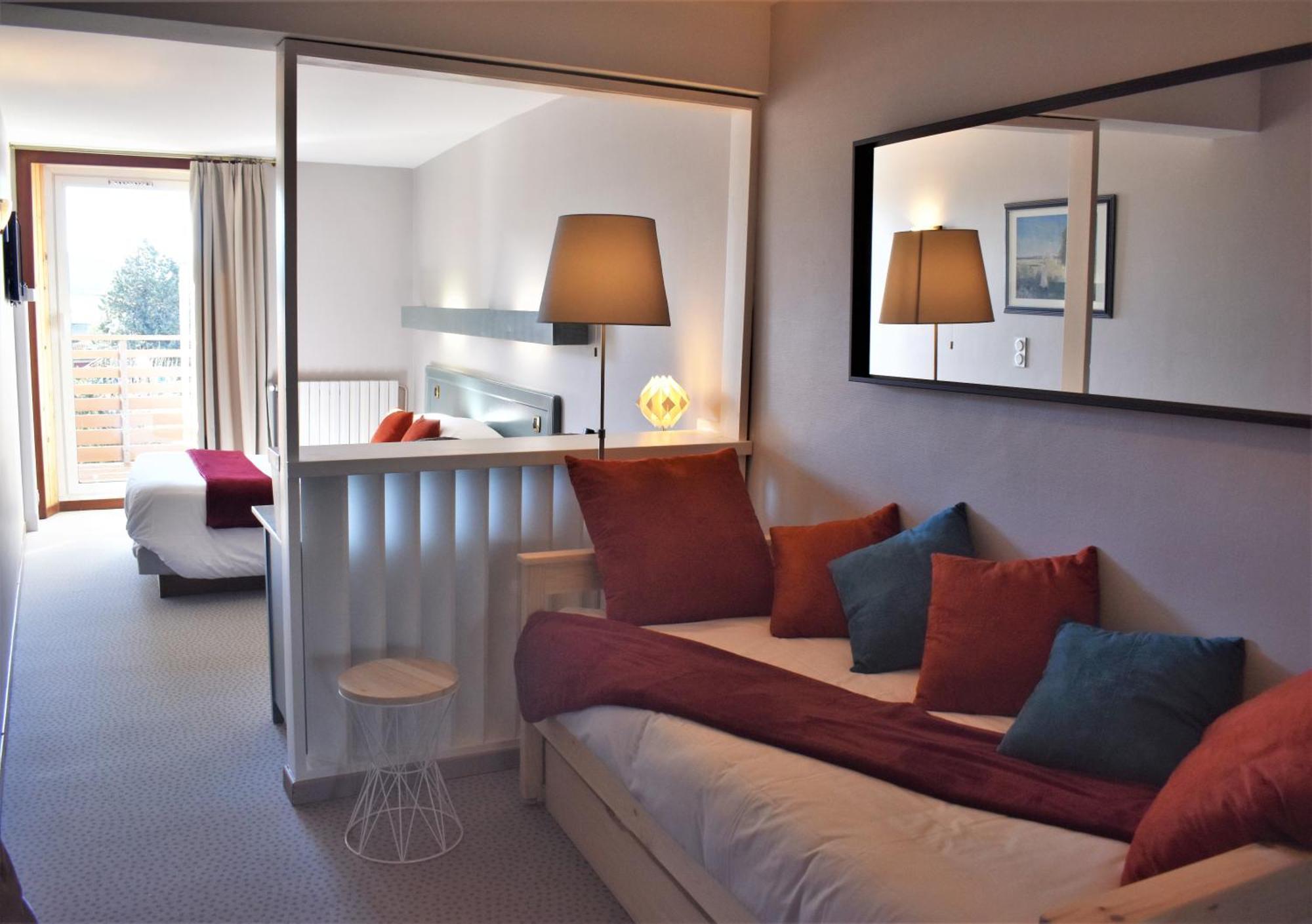 Hotel Corrieu La Llagonne Zewnętrze zdjęcie