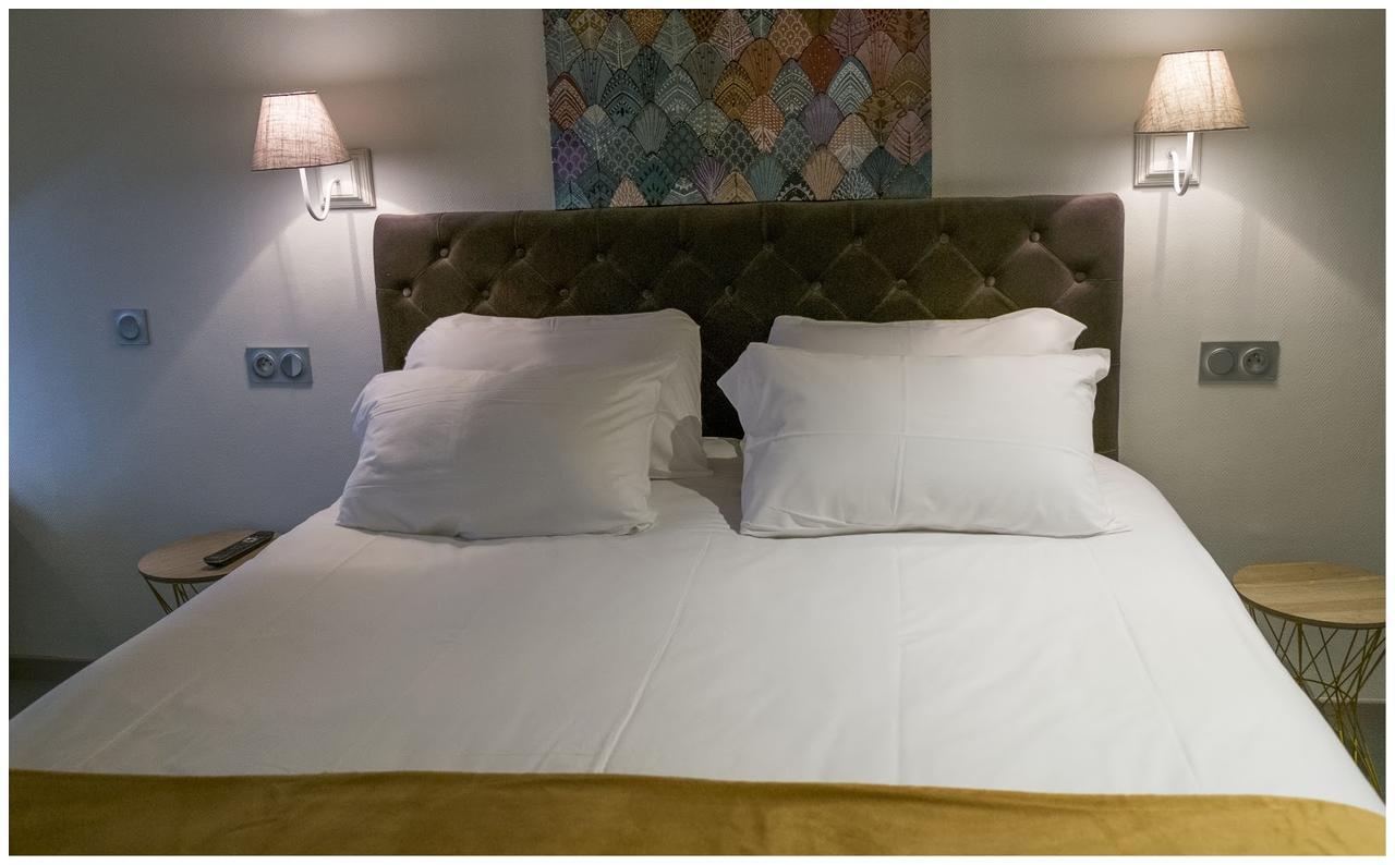 Hotel Corrieu La Llagonne Zewnętrze zdjęcie