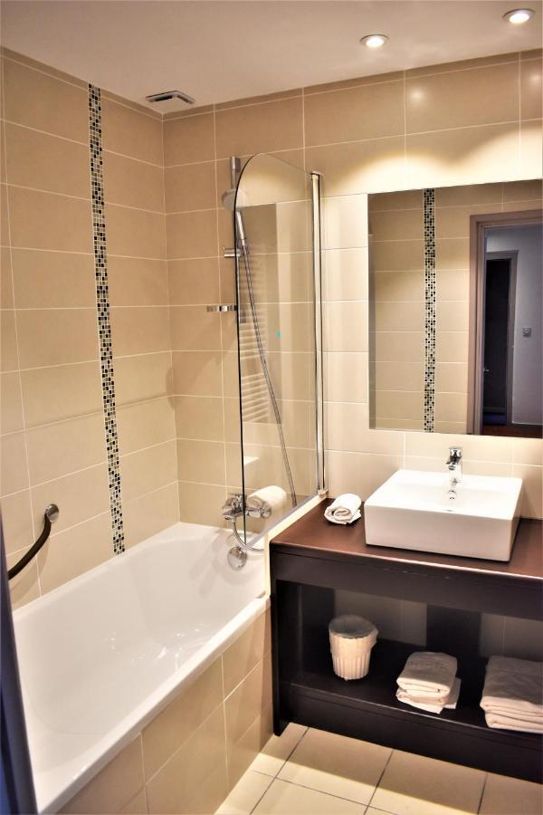 Hotel Corrieu La Llagonne Zewnętrze zdjęcie
