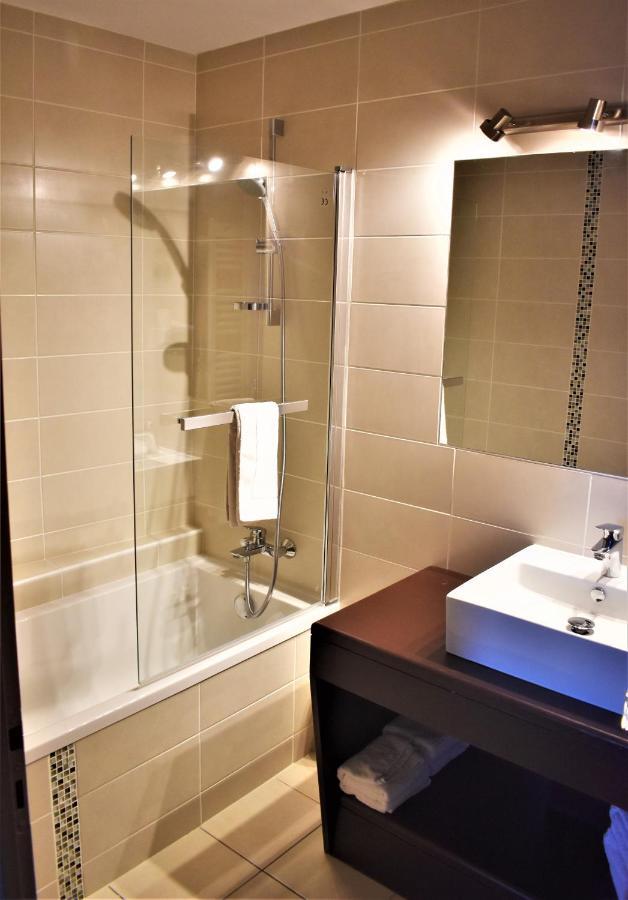 Hotel Corrieu La Llagonne Zewnętrze zdjęcie