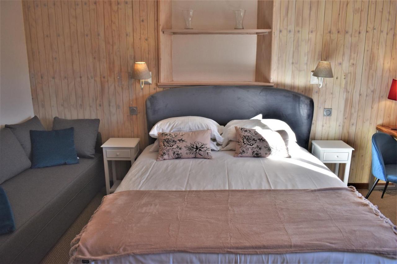 Hotel Corrieu La Llagonne Zewnętrze zdjęcie