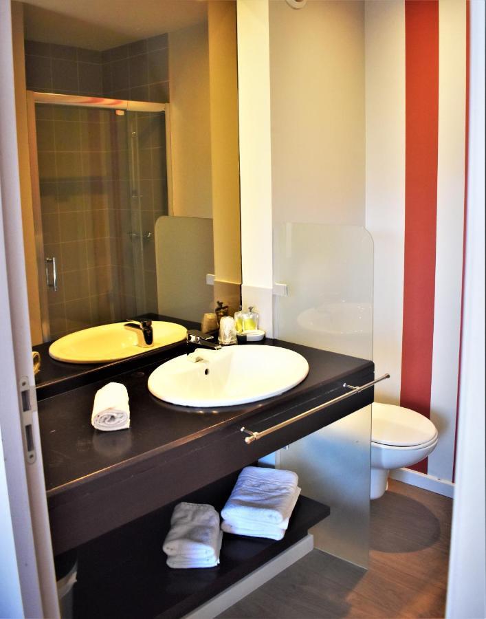 Hotel Corrieu La Llagonne Zewnętrze zdjęcie