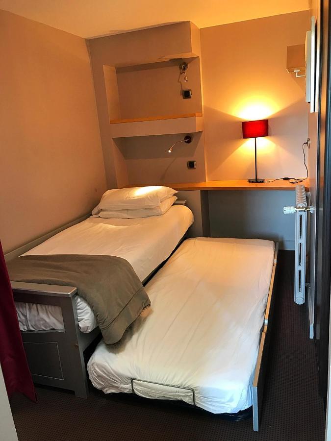 Hotel Corrieu La Llagonne Zewnętrze zdjęcie
